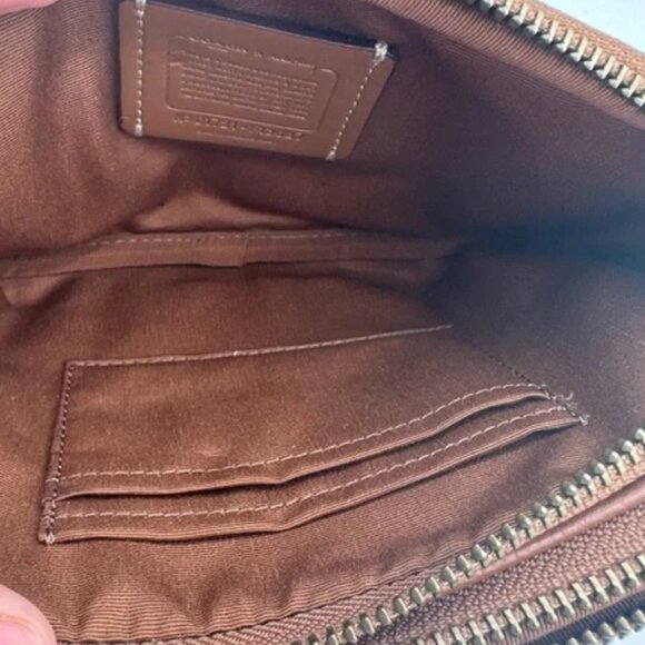 PLAY MYSTERY GAME $25/ SPOT TO WIN Coach x Keith Haring Crossbody EUC - Picture 7 of 16